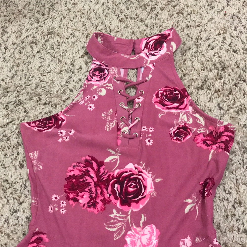 Mini Pink Dress with Roses - Picture 2 of 4